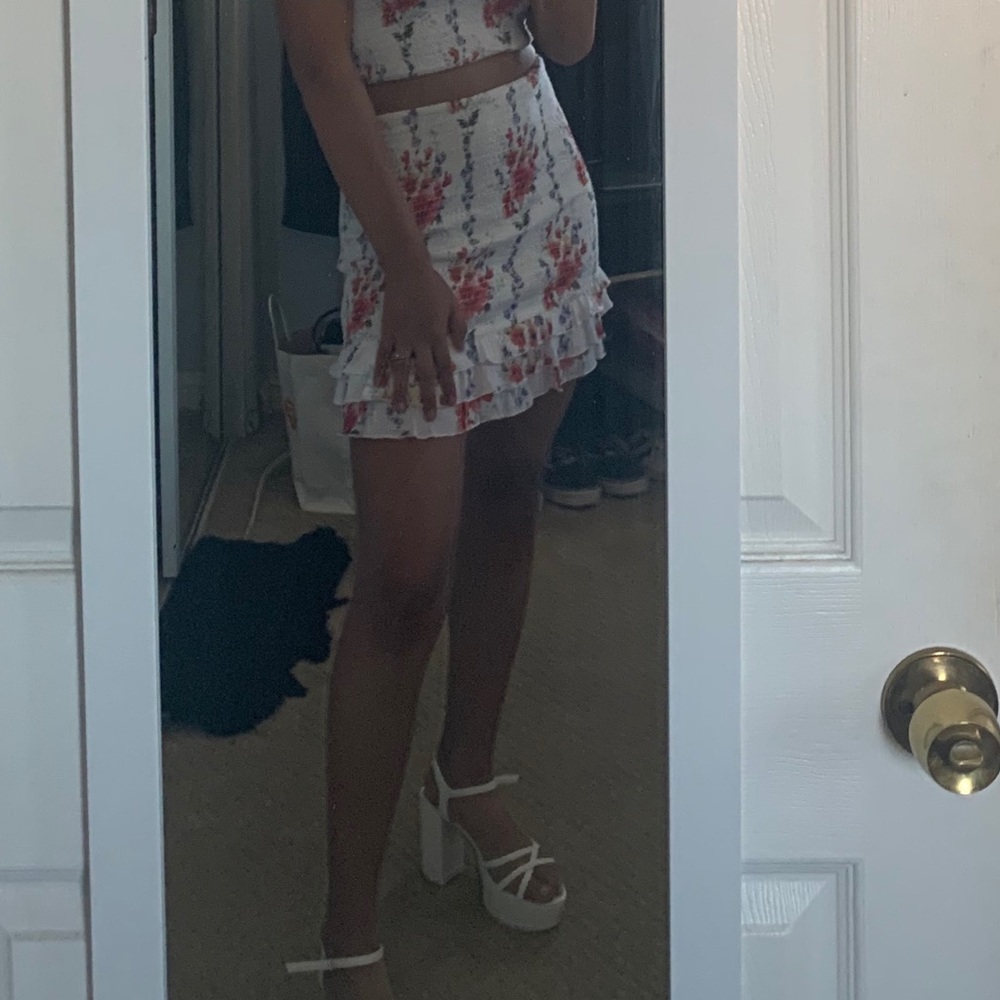 Forever 21 skirt